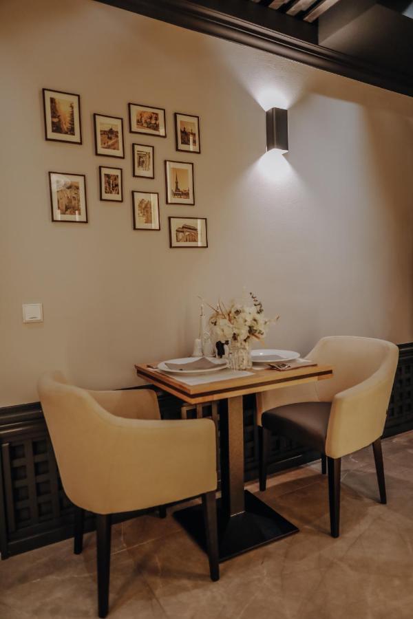 Pensiune Restaurant Capra Neagra Moisei Εξωτερικό φωτογραφία
